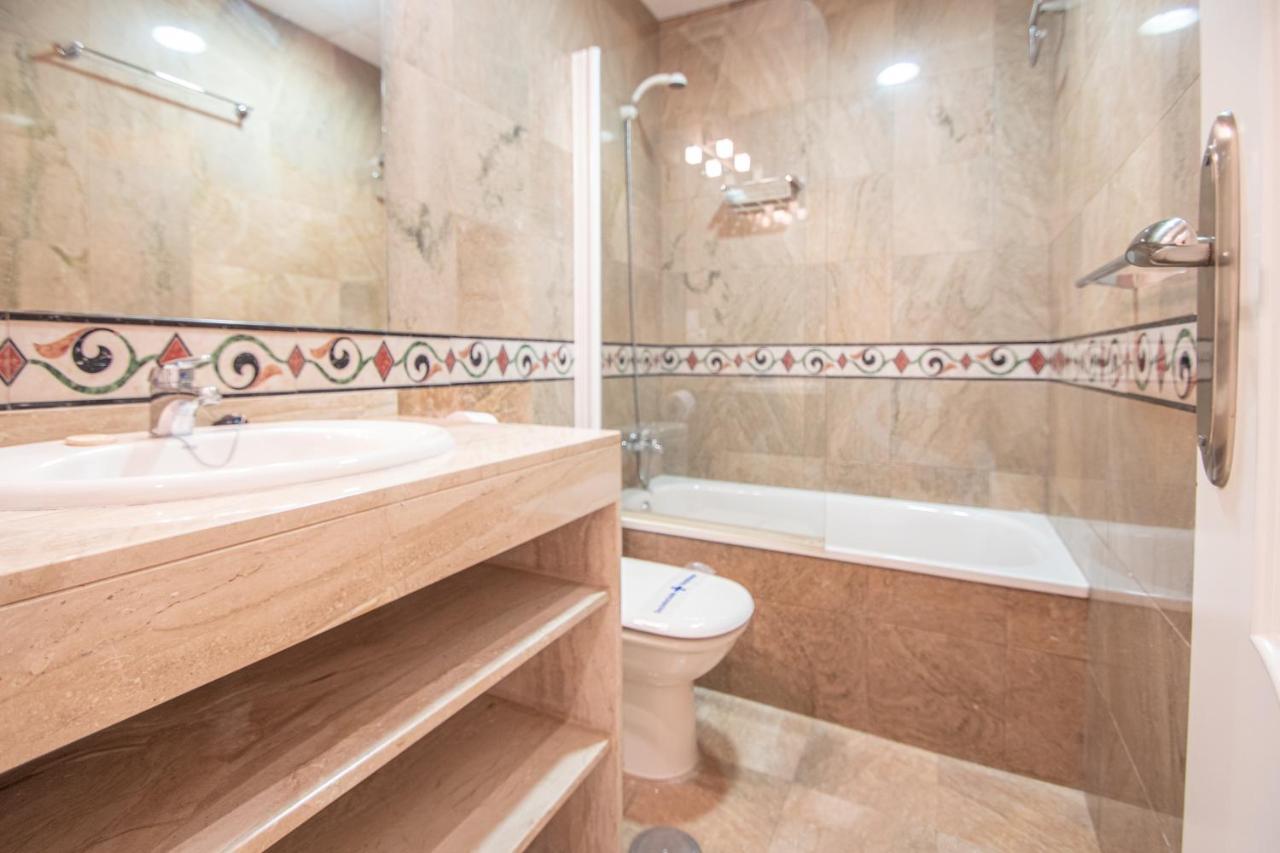 Apartamento El Meridiano De Cádiz Buitenkant foto