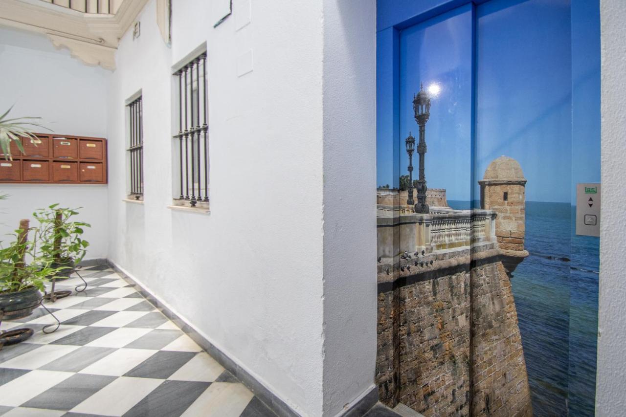 Apartamento El Meridiano De Cádiz Buitenkant foto